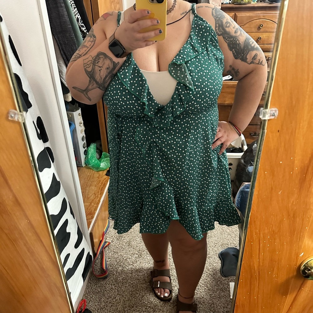 SHEIN green wrap dress with white hearts